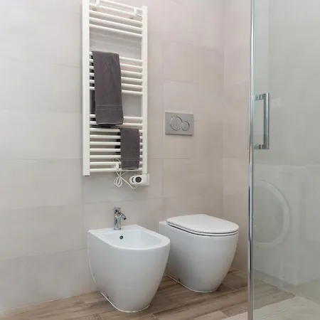 Mgm - Portaromana Tres Chic * ميلان