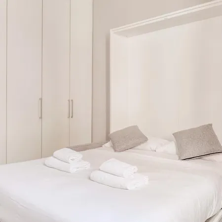 Just Urban Stays - Monolocale In Centro - Duomo A 4 Min Metro M1 * 밀라노