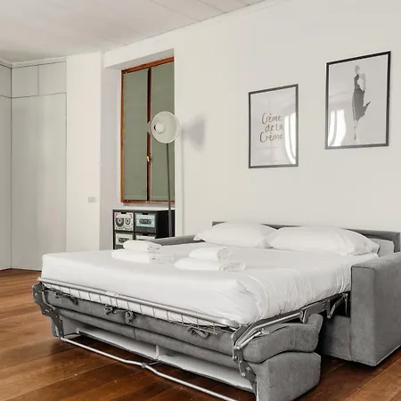Just Urban - Elegant With Terrace - Porta Venezia Διαμέρισμα