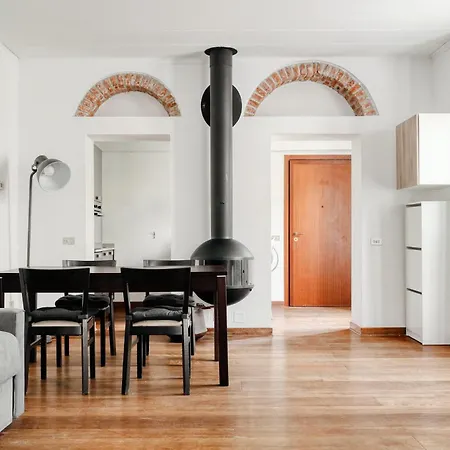 Just Urban Stays - Spacious Apt With Terrace - Porta Venezia