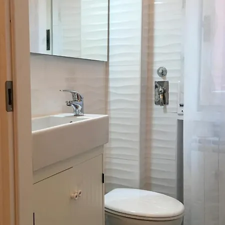 City Modern Equiped Apartment *