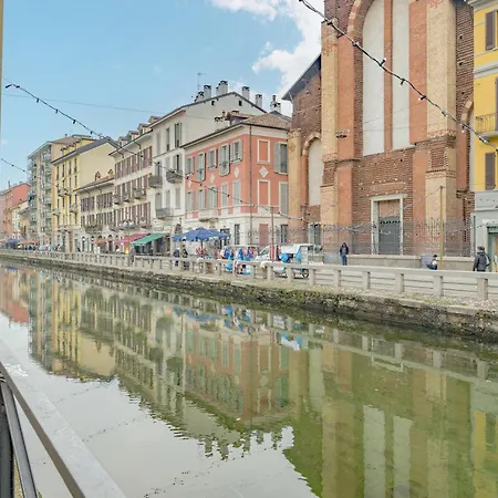 Apartment Luxury Naviglio House - 10 Min Cathedral