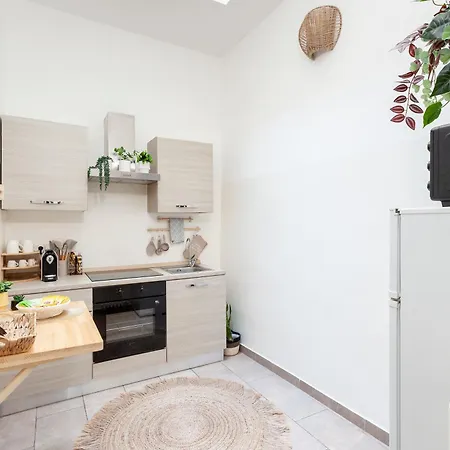 La Regina Delle Locazioni In Porta Romana 1 Apartment Milan