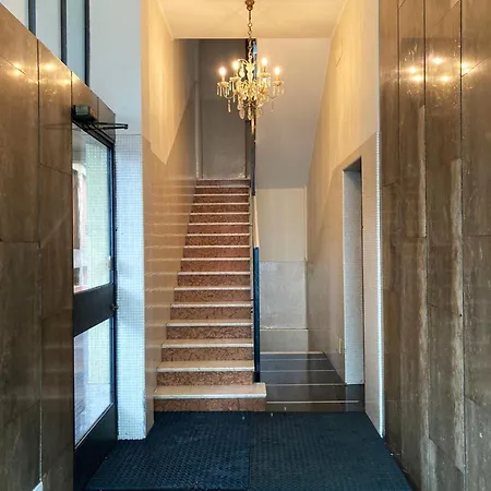 Ponale 52 Bright Apartment Milan