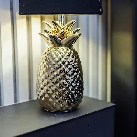 Villa Duomo - Jacuzzi E Terrazzo - Cinema - Free Parking - Gym *