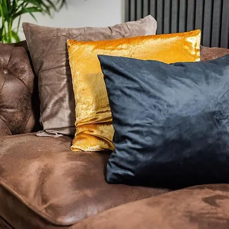 فيلة Duomo - Jacuzzi E Terrazzo - Cinema - Free Parking - Gym