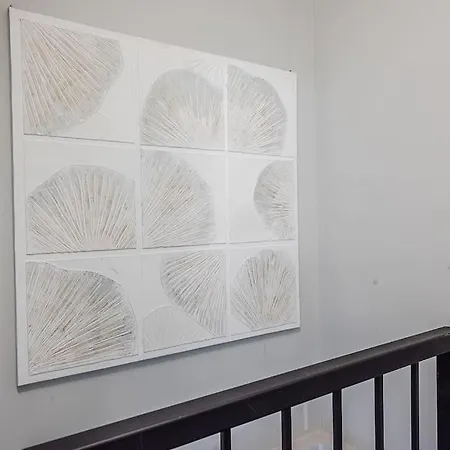 Duomo - Jacuzzi E Terrazzo - Cinema - Free Parking - Gym *