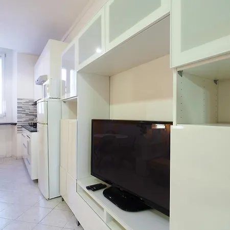 Apartment Primopiano - Frisi *