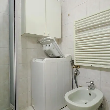 Apartment Primopiano - Frisi Milan