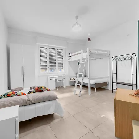 Mo117 -loreto- Duomo-large - View Of -