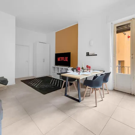 Mo117 -loreto- Duomo-large - View Of - Apartment Milan