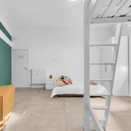 Mo117 -loreto- Duomo-large - View Of - מילאנו