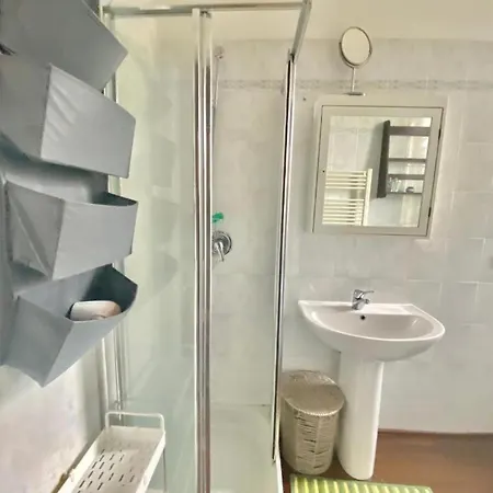Grazioso Nel Cuore Del Tran Tran Di Milano, Perfetto Per Amici E Famiglie, Vicino A Metropolitana