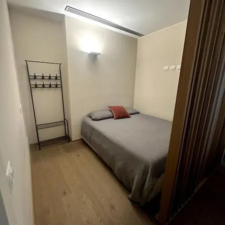 Apartment Open Space - Garden & Jacuzzi - Self Check-in *