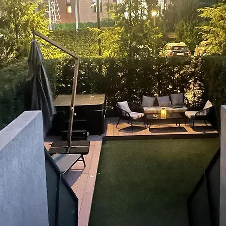 Open Space - Garden & Jacuzzi - Self Check-in Apartment Milan