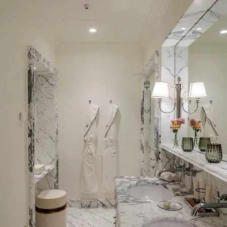 Rocco House Via Manzoni Апартаменты Милан