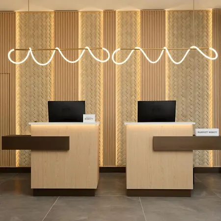 Courtyard By Marriott Linate Milán