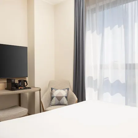 Courtyard By Marriott Linate 4* Milão