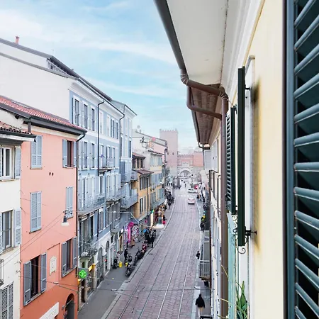 Cozy Flat At Colonne Di San Lorenzo By Easylife Διαμέρισμα *