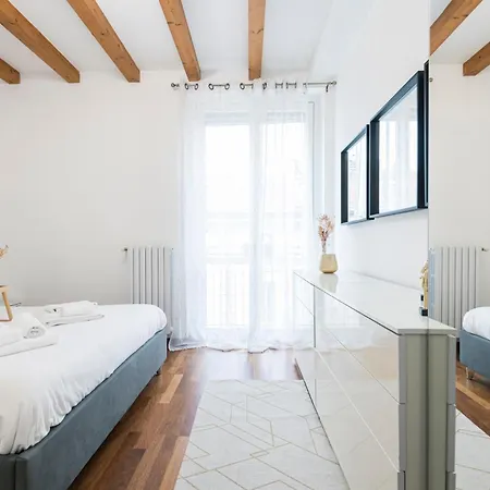Apartment Easylife - Stupendo E Rifinito In Zona Navigli