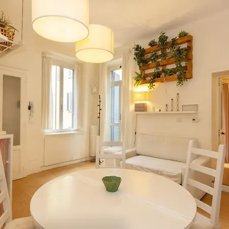 Wonderful Onebedroom Flat Chinatown - Mirable Pm Apartment