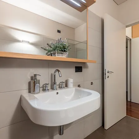 Cozy - Parking - Pool - Sauna - Gym -spa * Milan