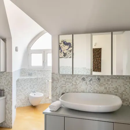 Design With Terrace, Modern And Stylish, 3 Bedrooms, 6 Guests *