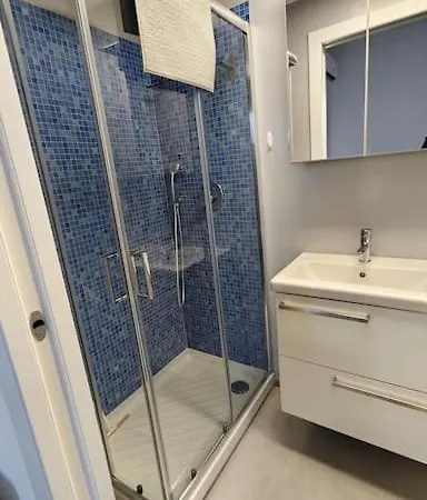Apartment Free Private Parking-wi- Fi And A-c *