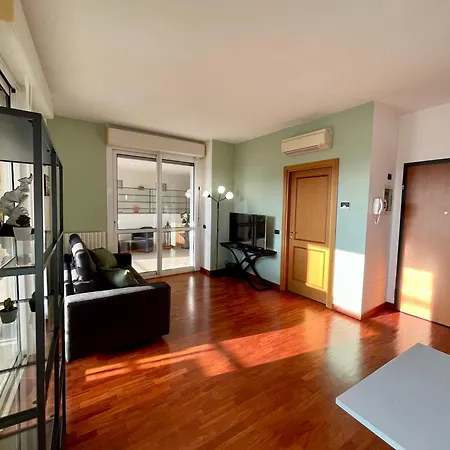 Agrippa Terrace Apartament