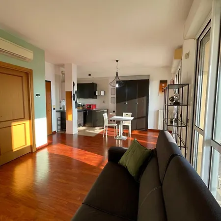 Agrippa Terrace Milan