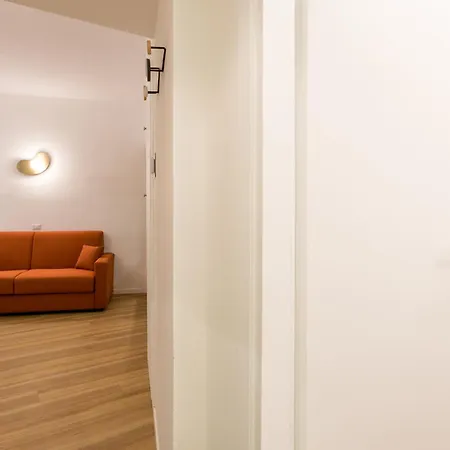 Co99- Large Lanzone Apartmán