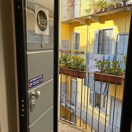 La Vecchia Milano-les Nubles Vannucci - Il Ballatoio E Il Cortile Apartment