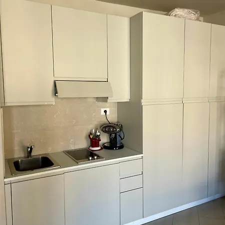 Ripa39 - Ampio Monolocale Affaccio Naviglio Grande Milano