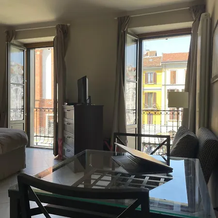 Ripa39 - Ampio Monolocale Affaccio Naviglio Grande Appartamento