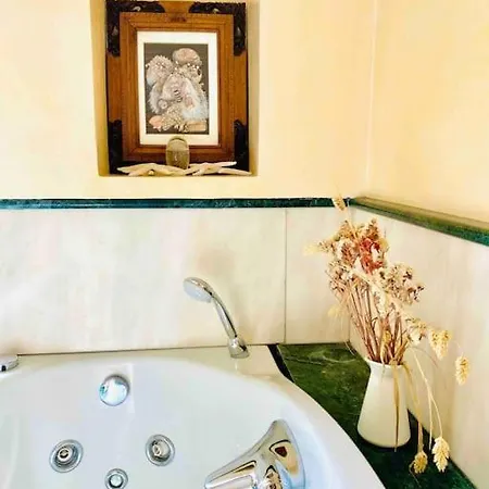 Apartment Artistic 2-bedroom *