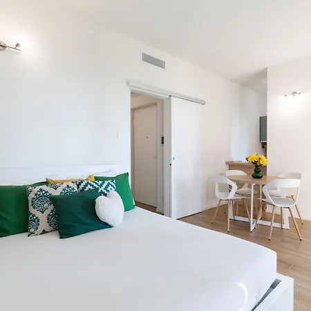 Sei Apartment *