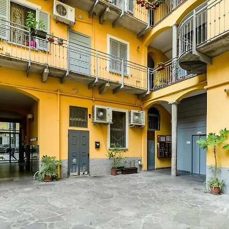 Apartment Casa Oriana 1 Centro-metro M1 Milan