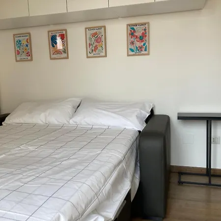 Monolocale Con Ampio Terrazzo Апартаменты