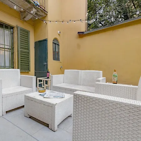 Luxury Naviglio House - 10 Min Cathedral Daire Milano