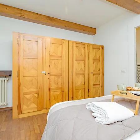 Daire Luxury Naviglio House - 10 Min Cathedral