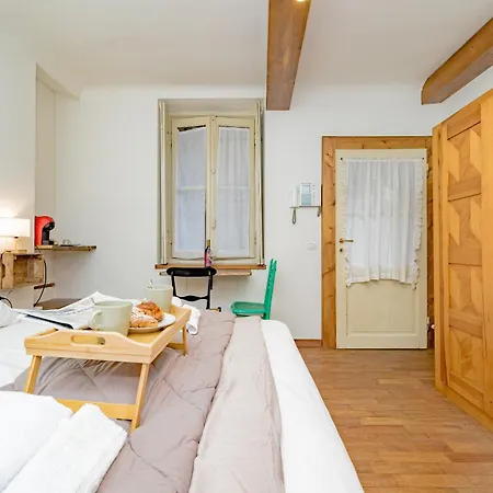 Luxury Naviglio House - 10 Min Cathedral شقة *