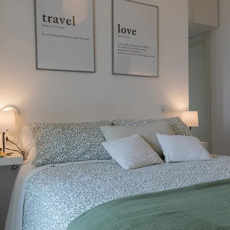 Babaal, Con Terrazza Apartament *
