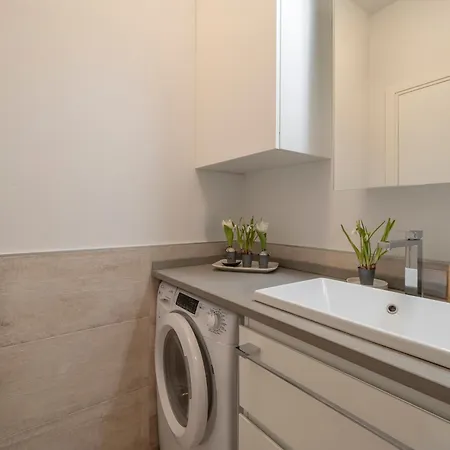 Super With Private Terrace Autentica Apartment *