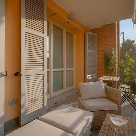 Super With Private Terrace Autentica * Milan
