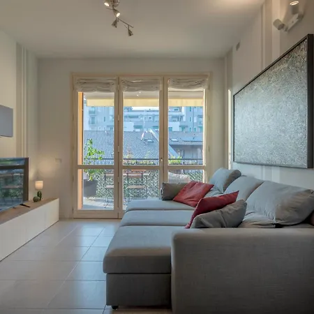 Super With Private Terrace Autentica Milan