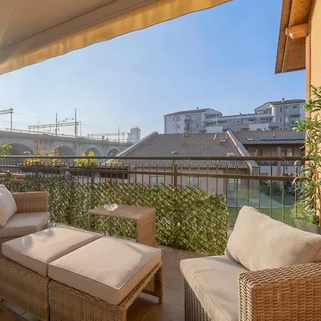 Super With Private Terrace Autentica