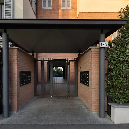 Super With Private Terrace Autentica Apartment