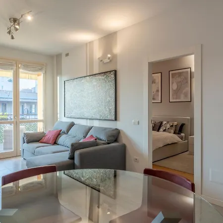Apartment Super With Private Terrace Autentica