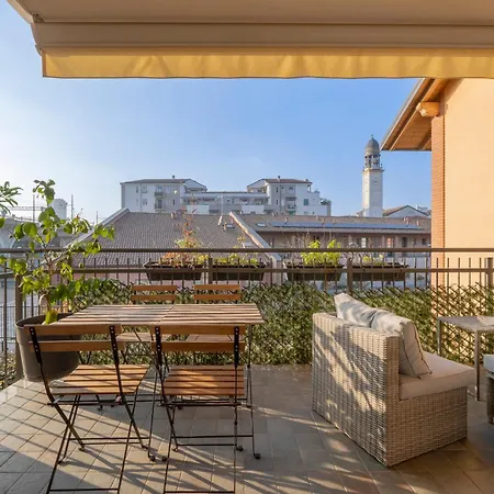 Apartment Super With Private Terrace Autentica