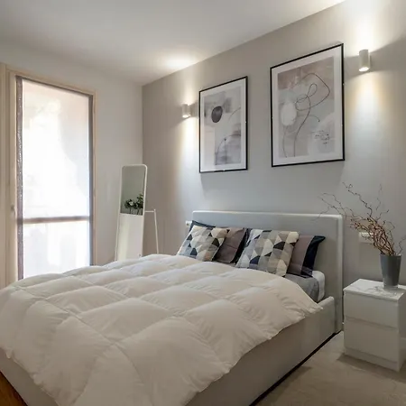 Super With Private Terrace Autentica Apartment Milan